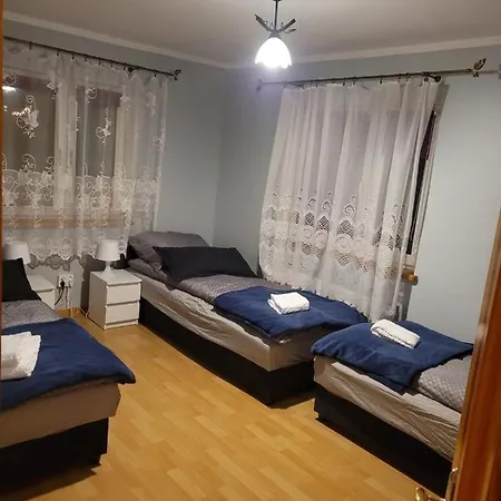 Appartamento Apartament Leon Niedamirow